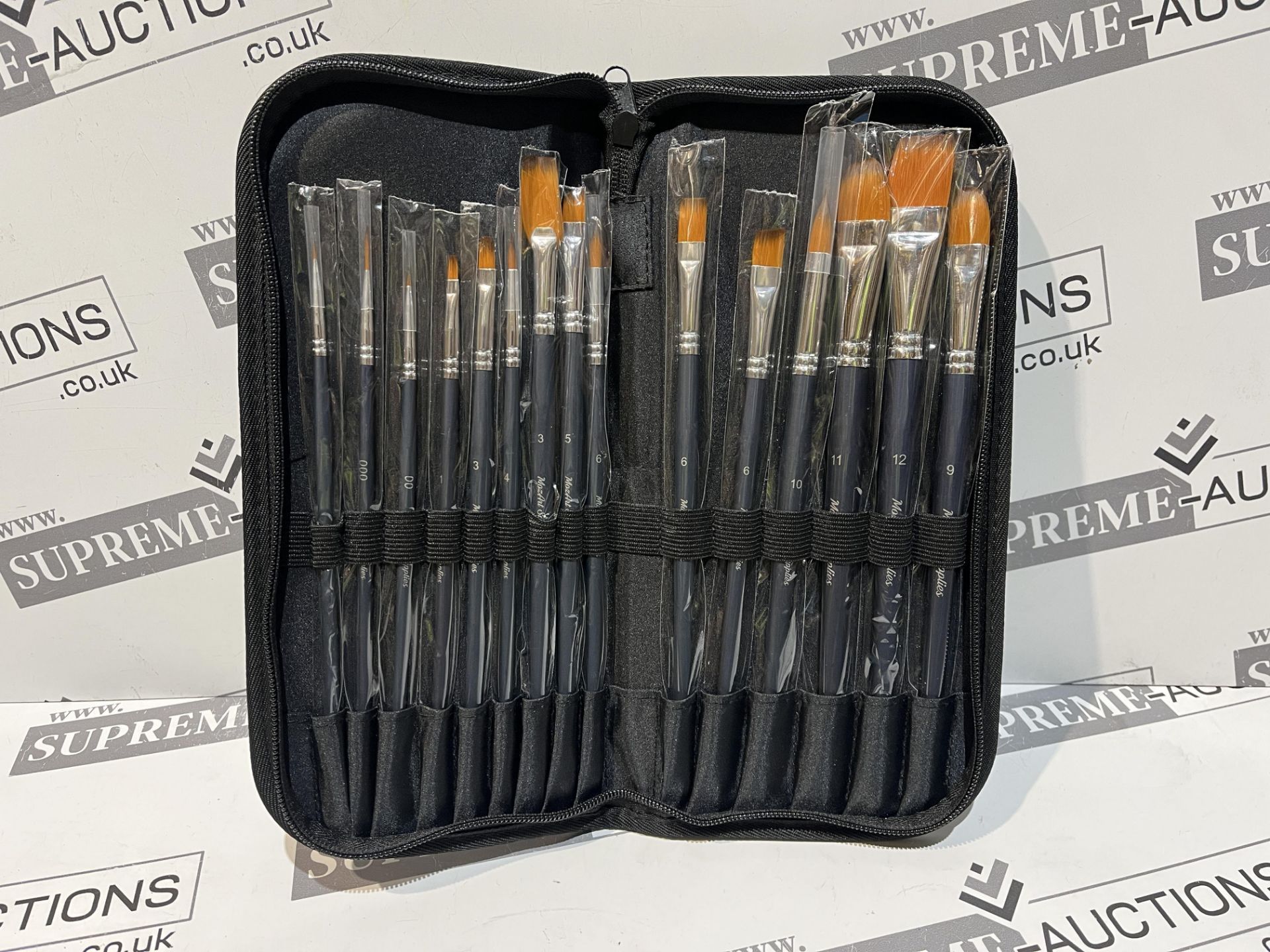 20 X BRAND NEW MOZART 15 PIECE WATERCOLOUR PAINTBRUSH SETS IN CARRY CASE R18-3
