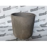 15 X BRAND NEW LARGE LIGHT CONCRETE PLANTERS R15.2/9.1/1.1