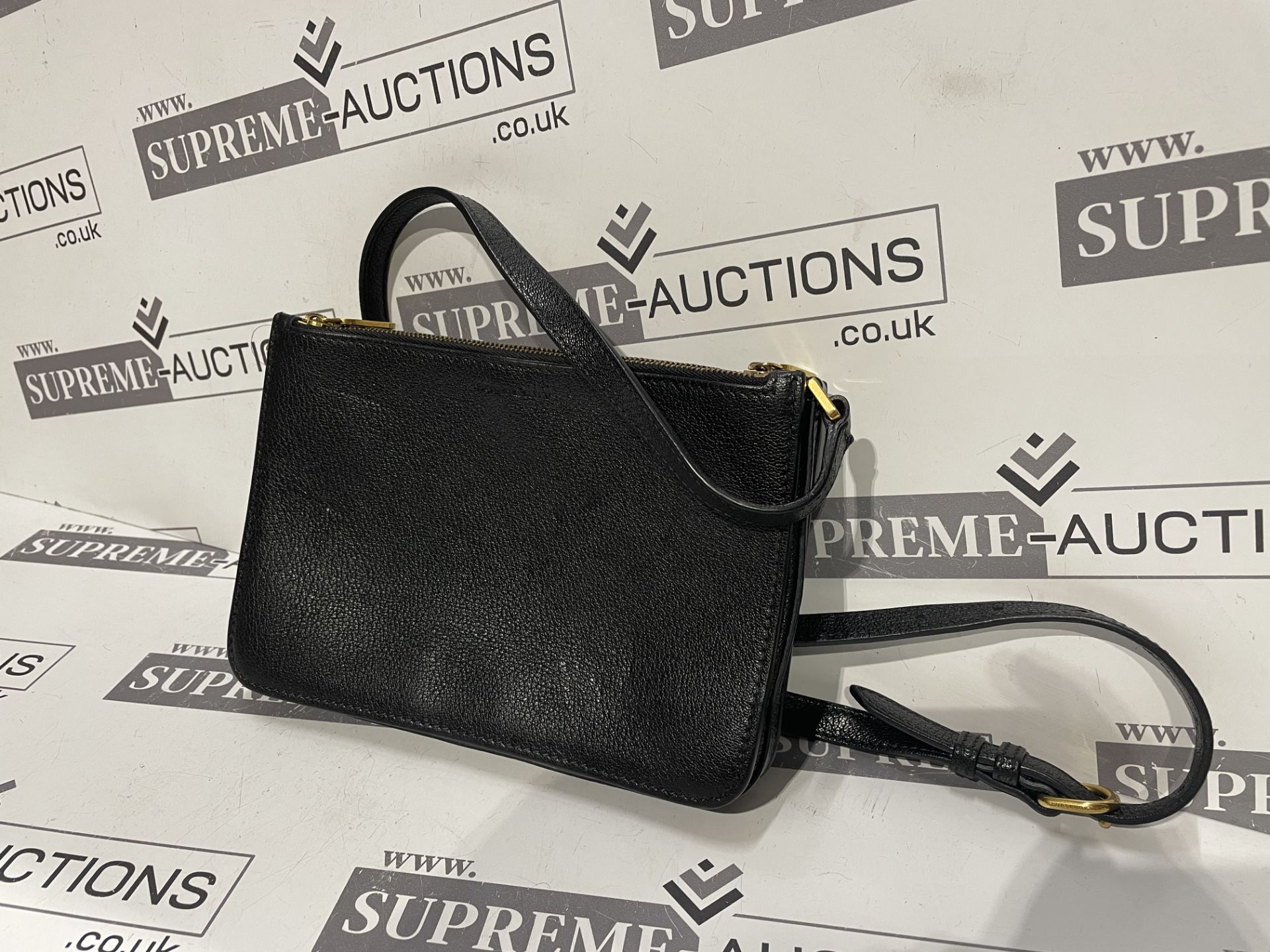 (NO VAT) BURBERRY 3 ZIPPED BLACK CROSSBODY LEATHER HANDBAG RRP £499