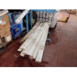 QUANTITY OF SKIRTING AND DOOR LINING IN VARIOUS SIZES R16