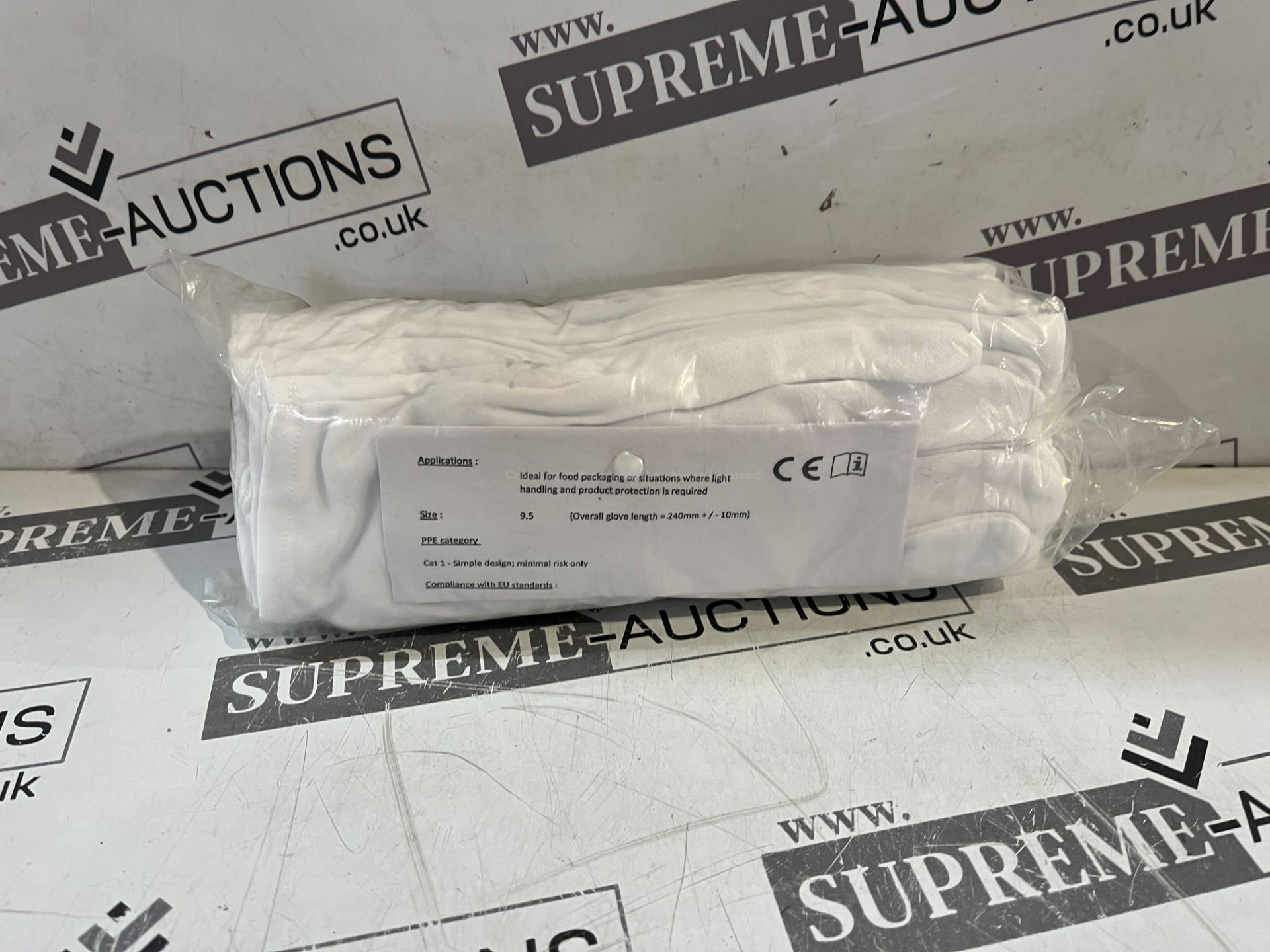 600 X BRAND NEW PAIRS OF WHITE NYLON GLOVES R16-7