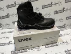 6 X BRAND NEW PAIRS OF UVEX PROFESSIONAL WORK BOOTS SIZE 10 R9-17