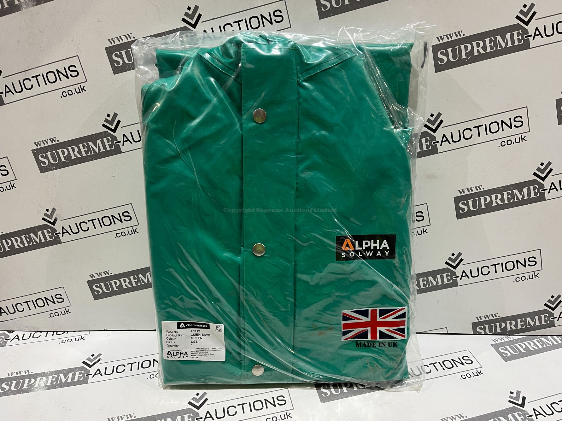 20 X BRAND NEW PROFESSIONAL WORK JACKETS INCLUDING CHEMICAL RESISTANT AND ENDURANCE IN VARIOUS SIZES