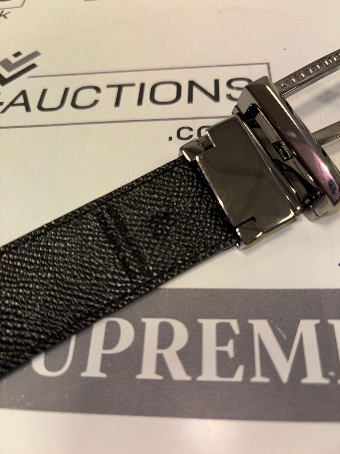 Genuine Burberry Light Grey and Black Reversible Plain Belt. RRP £370.00 - Image 9 of 9