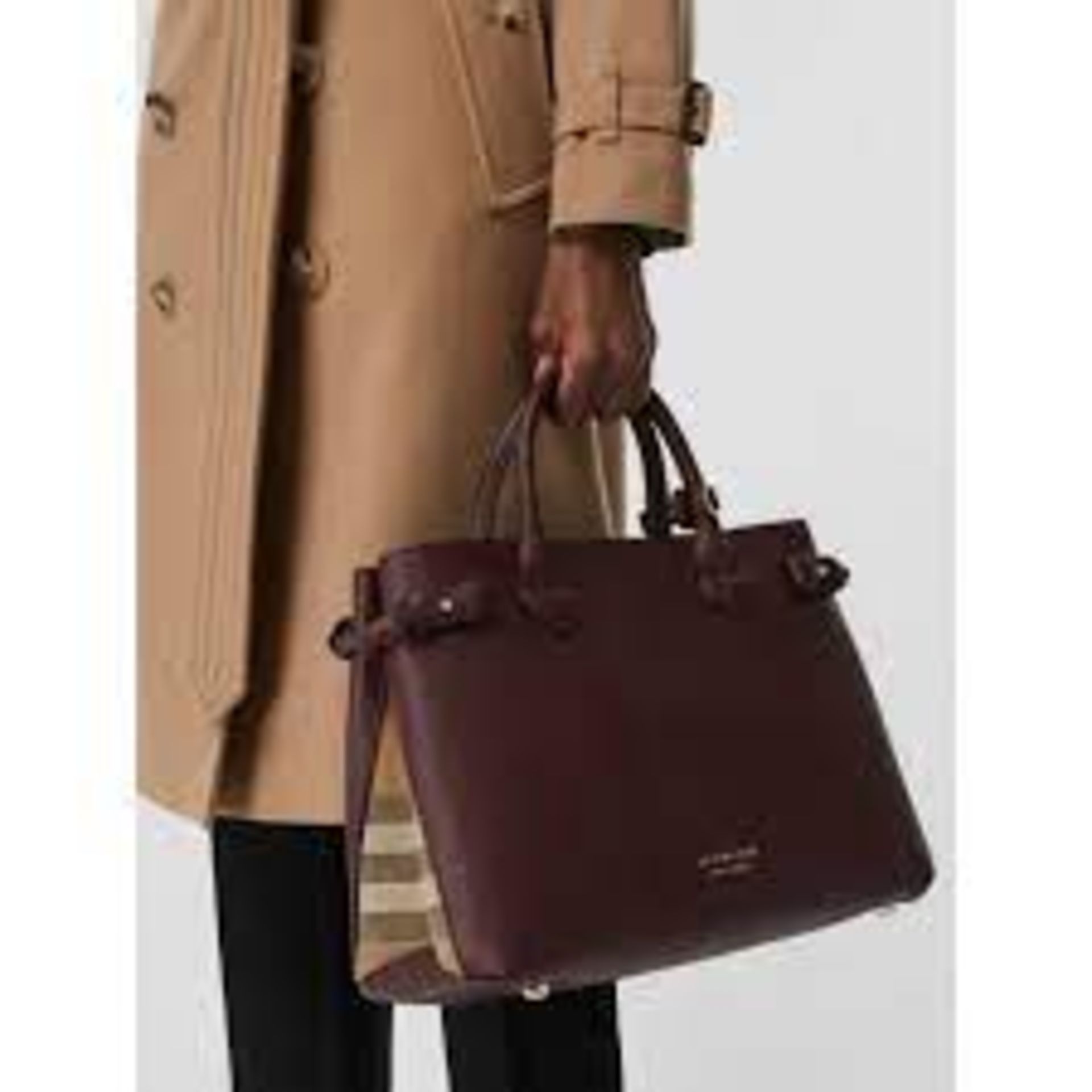 Genuine Burberry Banner In Leather And House Check Mahogany Red Bag. RRP £1,090.00. A structured - Image 2 of 9