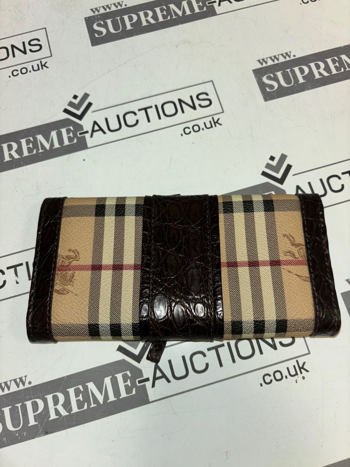 Genuine Burberry Nova Check Croc Leather Trim Wallet Purse. RRP £150. - Image 3 of 5