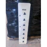 9 X BRAND NEW LARGE WOODEN MENU BOARD WITH CALENDAR AND CLIPS R19.7