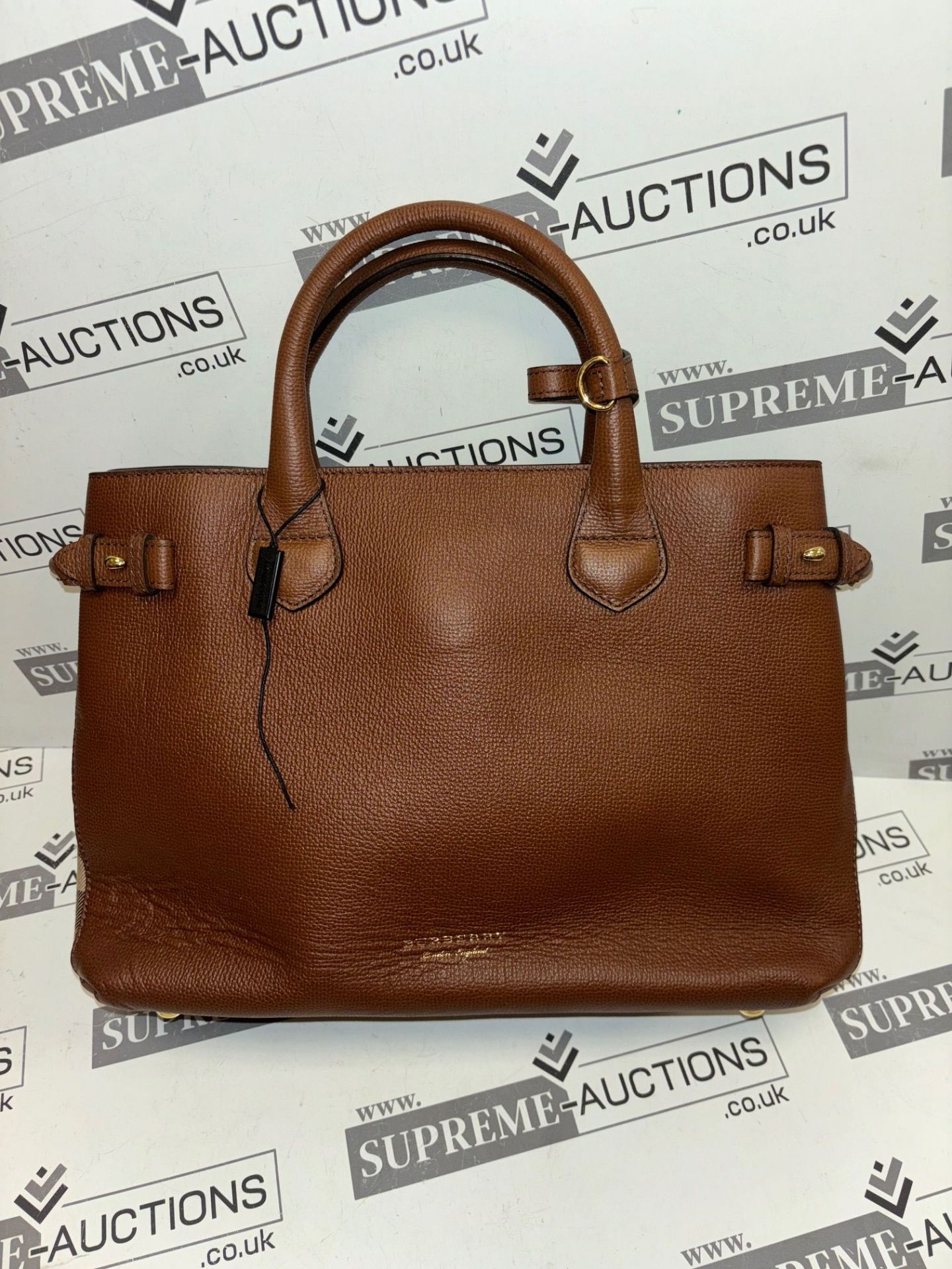 Burberry Derby Calfskin House Check Banner Tote Tan. 37x25cm. (without body strap) (01.21) - Image 7 of 16