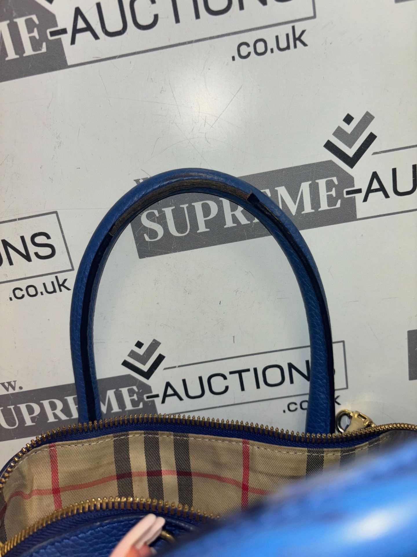 Genuine Burberry Medium Bowling Bag in Blue. RRP £805. This shoulder bag has room for all of your - Image 8 of 9