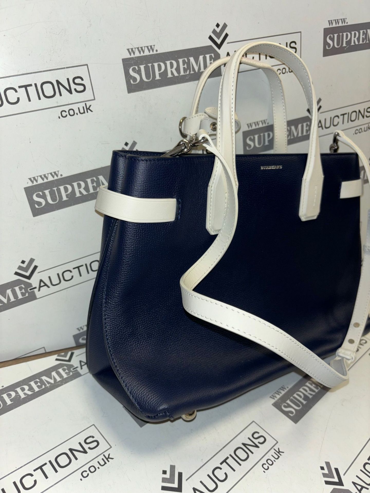 Genuine Burberry Navy Tote with White detail. Strap included. RRP £1,484.00. - Image 5 of 8