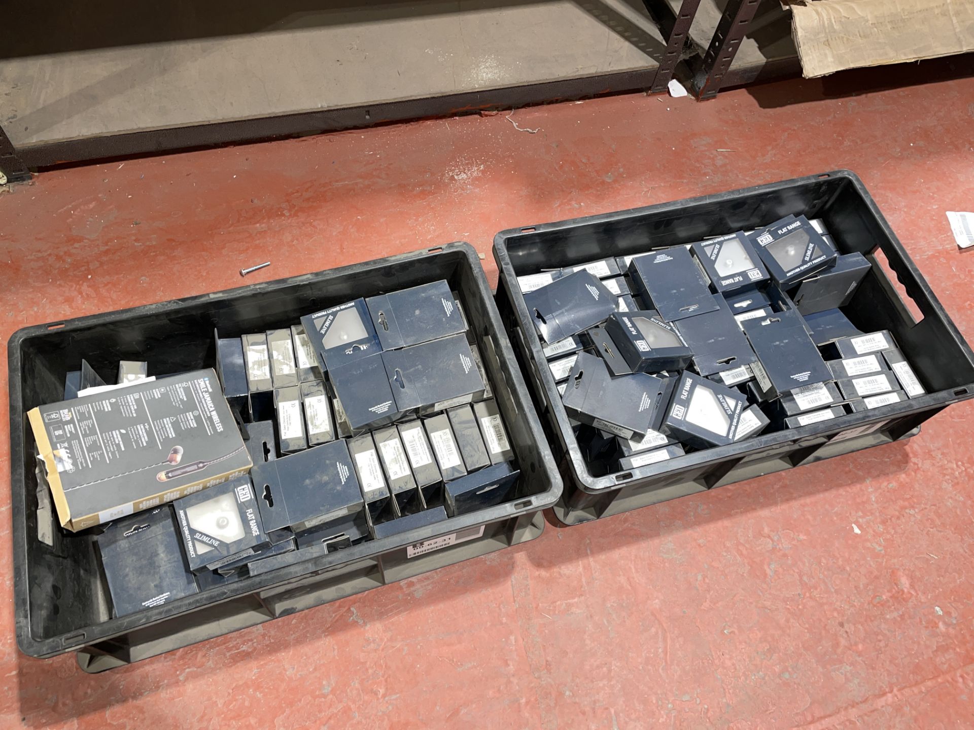 6 X BRAND NEW TRAYS OF CONSUMABLES INCLUDING SWITCHES, SOCKETS ETC P4
