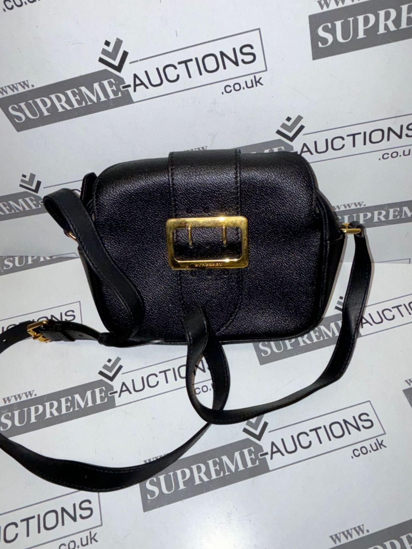 Burberry The Small Leather Buckle Bag in Black 20x18cm. (10.21) - Image 5 of 11