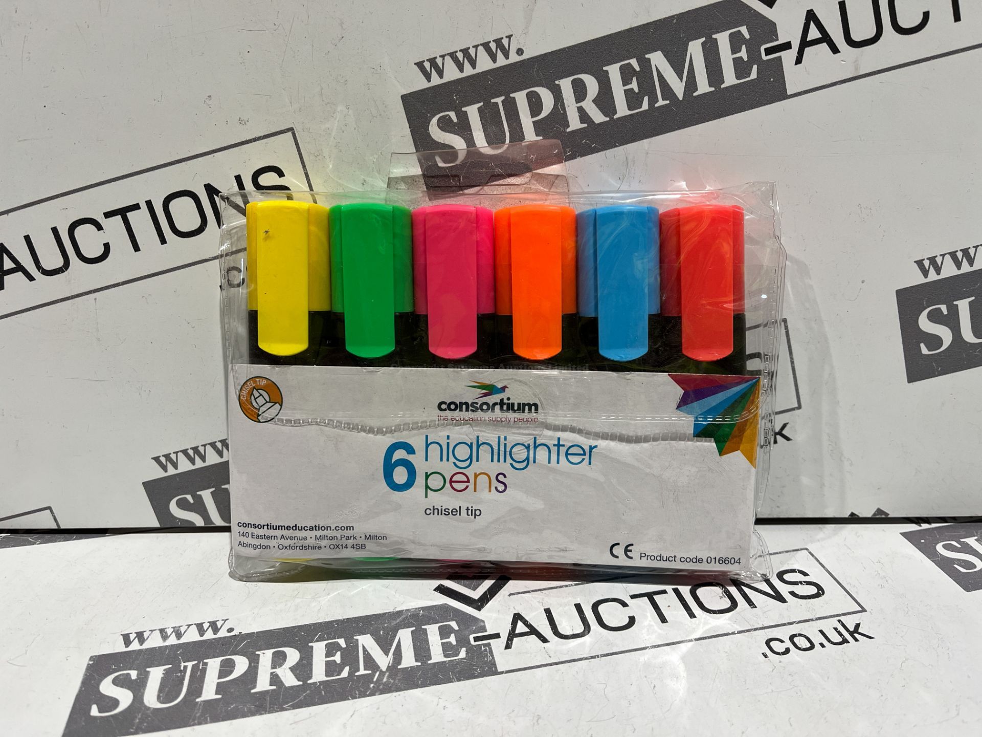 45 X BRAND NEW PACKS OF 6 ASSORTED HIGHLIGHTER PENS R13-2
