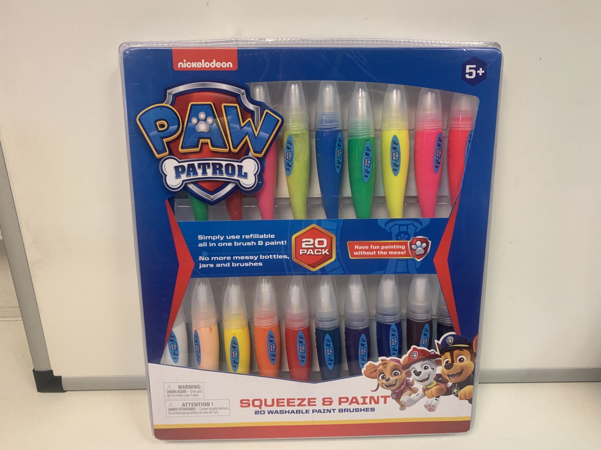 16 X BRAND NEW PAW PATROL 20 PIECE SQUEEZE AND PAINT WASHABLE PAINT BRUSH SET R17.2