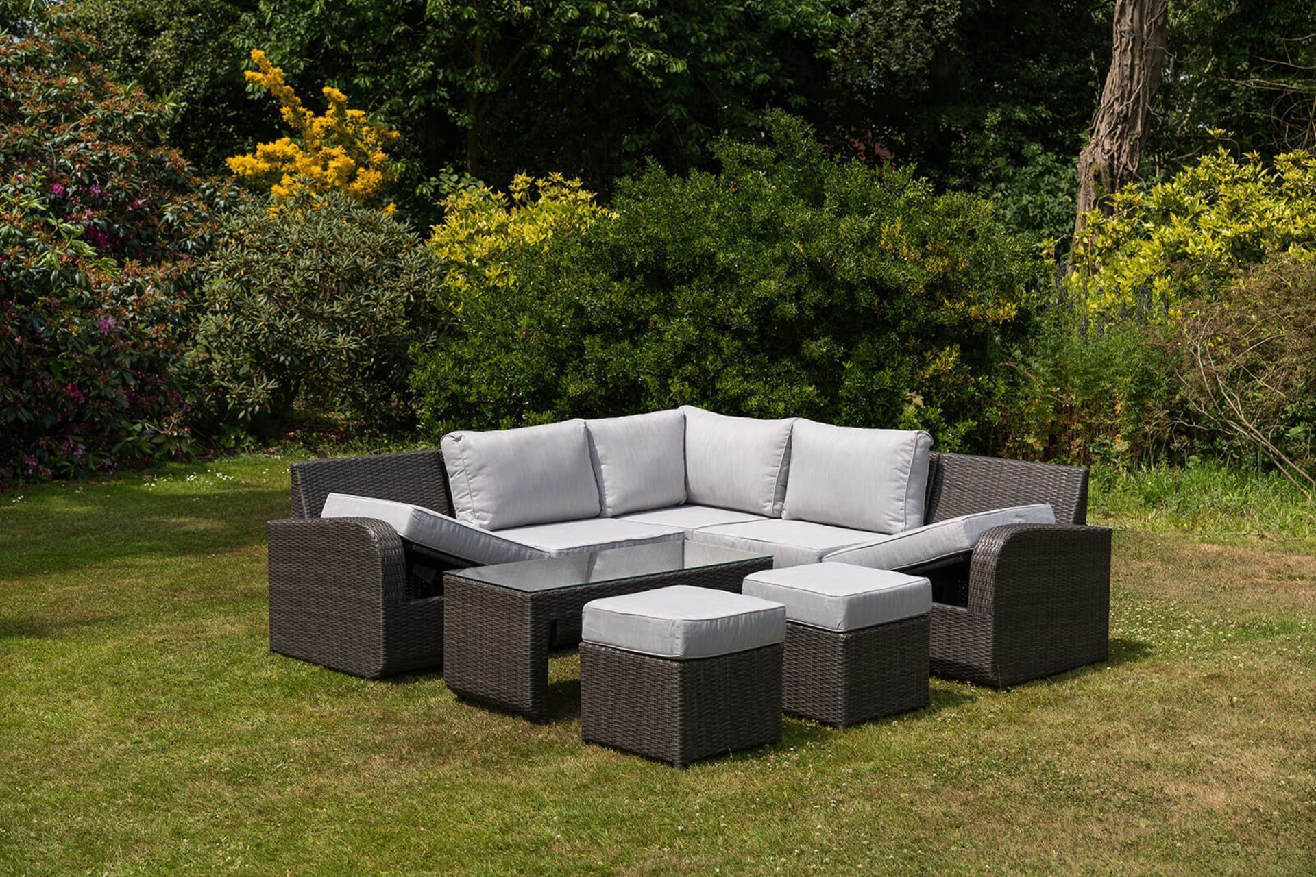 Brand New Moda Furniture 8 Seater Corner Group With Coffee Table in Grey with Grey Cushions. RRP £ - Bild 6 aus 6