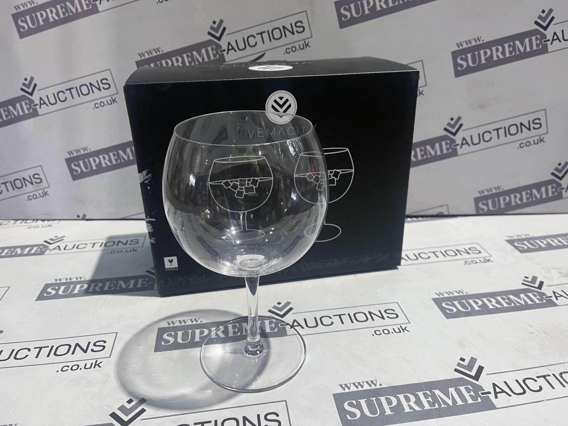 16 X BRAND NEW VEMACITY GIN COLLECTION PREMIUM SETS OF 2 HANDMADE COUPE GLASSES RRP £28 EACH R11.14
