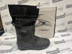 5 X BRAND NEW PAIRS OF PERF PROFESSIONAL SAFETY BOOTS IN VARIOUS SIZES R4-6