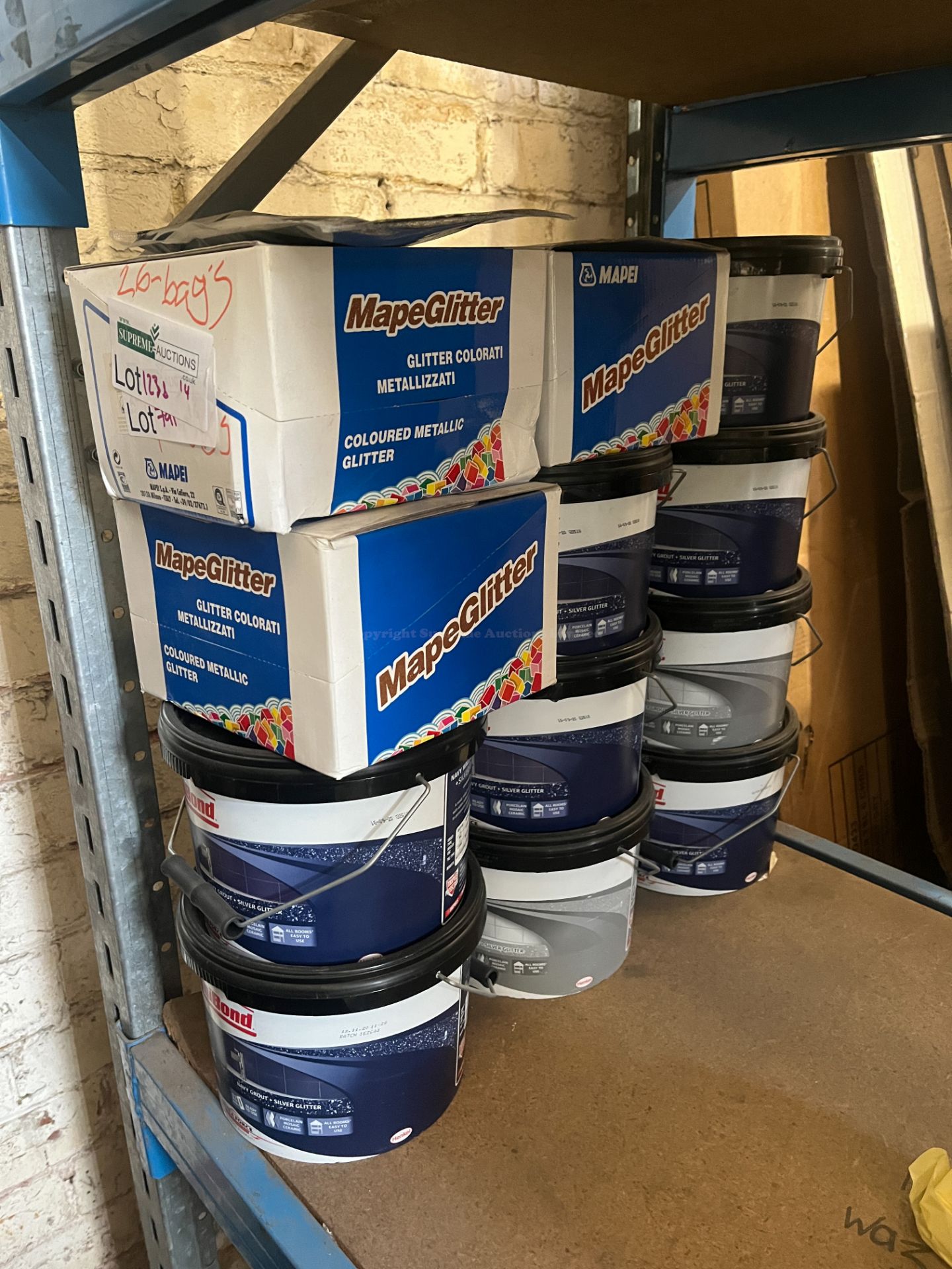 35 PIECE MIXED LOT INCLUDING MAPEI GLITTER BAGS AND UNIBOND WALL TILE GROUT GLITTER S1-10