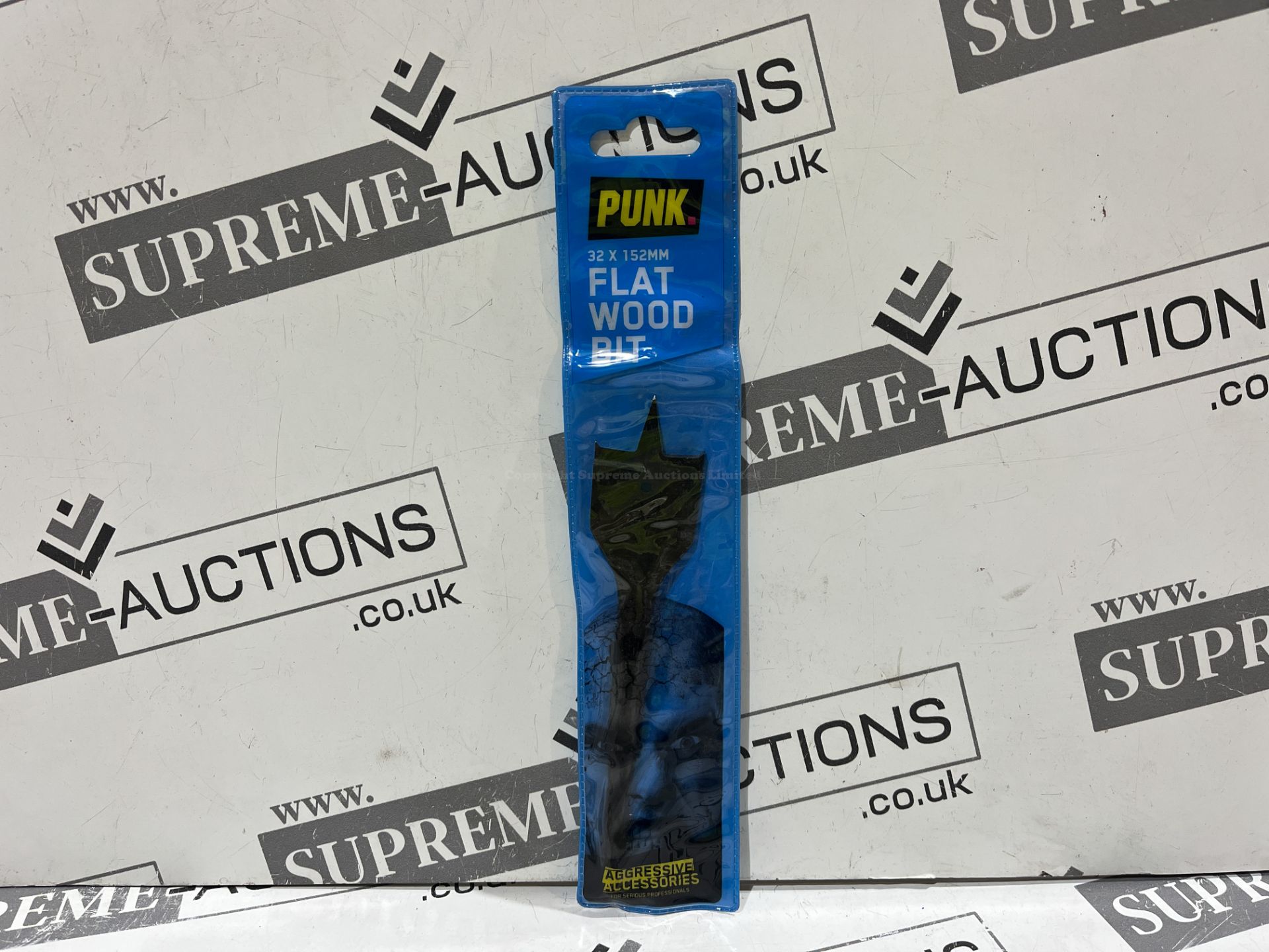 31 X BRAND NEW PUNK 32 X 152MM FLAT WOOD BITS R16-9