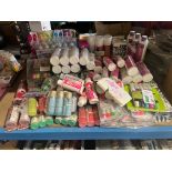 LARGE MIXED BRANDED CRAFT LOT INCLUDING MOD PODGE, SCULPEY, TULIP ETC S1-12