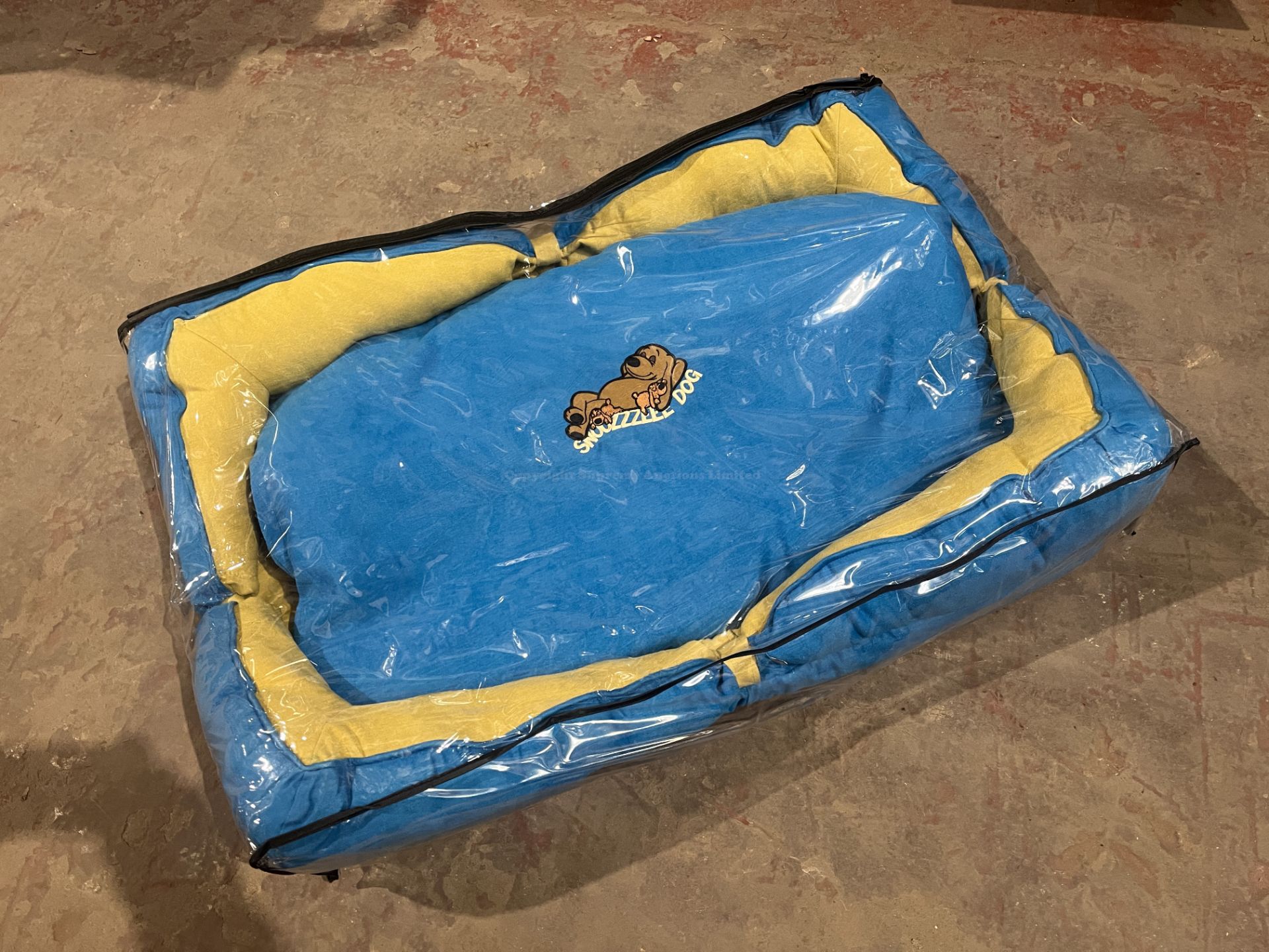5 X BRAND NEW SNOOOZZZEEE LUXURY BLUE BOW BEDS 36 INCH R5-8