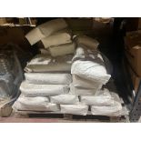 PALLET TO CONTAIN A LARGE QUANTITY OF BAGS OF RENDER R9-8