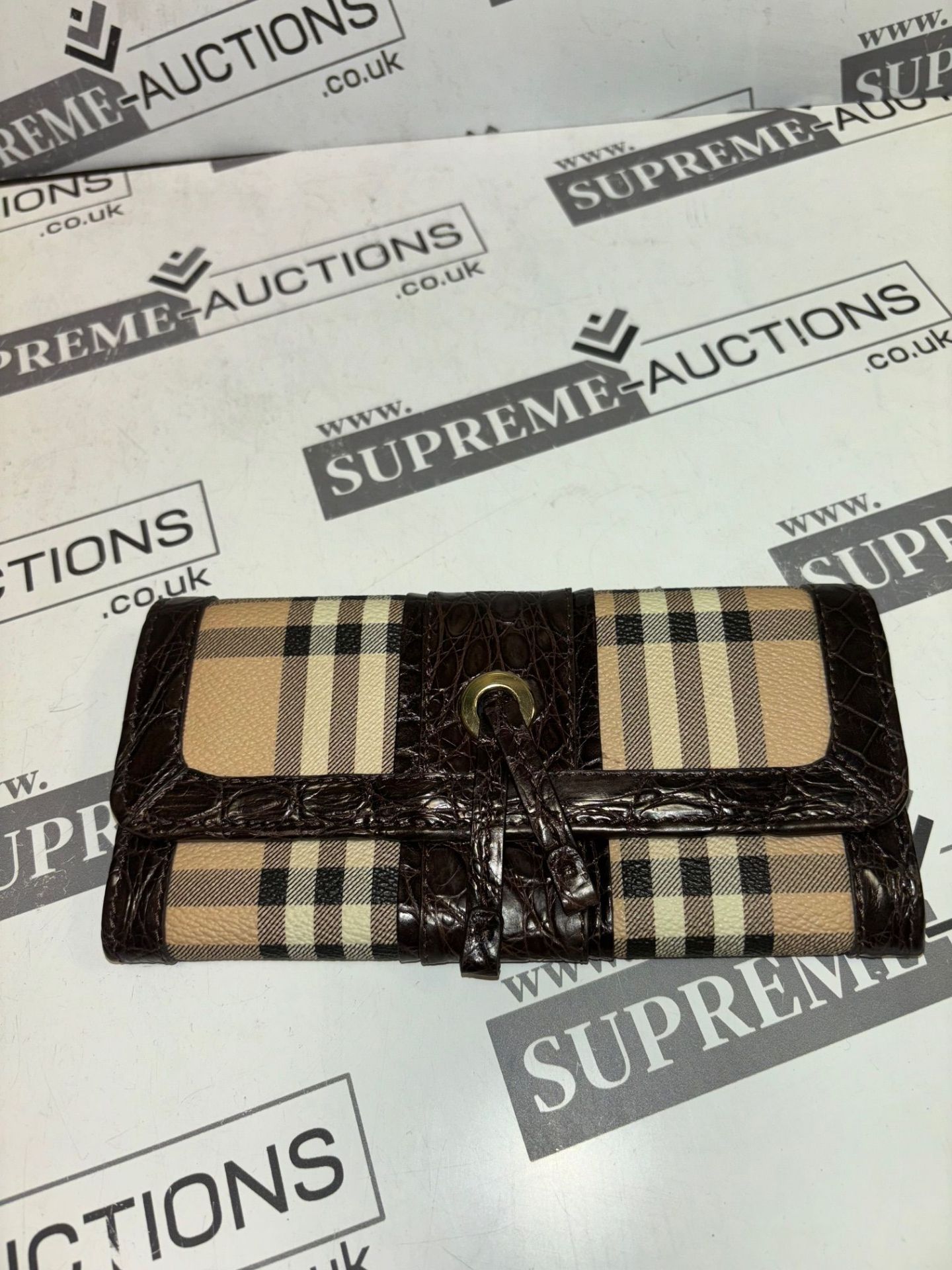 Genuine Burberry Nova Check Croc Leather Trim Wallet Purse. RRP £150. 60F/30 - Image 2 of 5