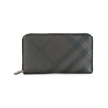 Genuine Burberry Renfrew London Check Zip-around Wallet In Brown. RRP £592. 60H/30