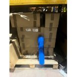 PALLET TO CONTAIN A LARGE QUANTITY OF DISPOSABLE APRONS R9-3