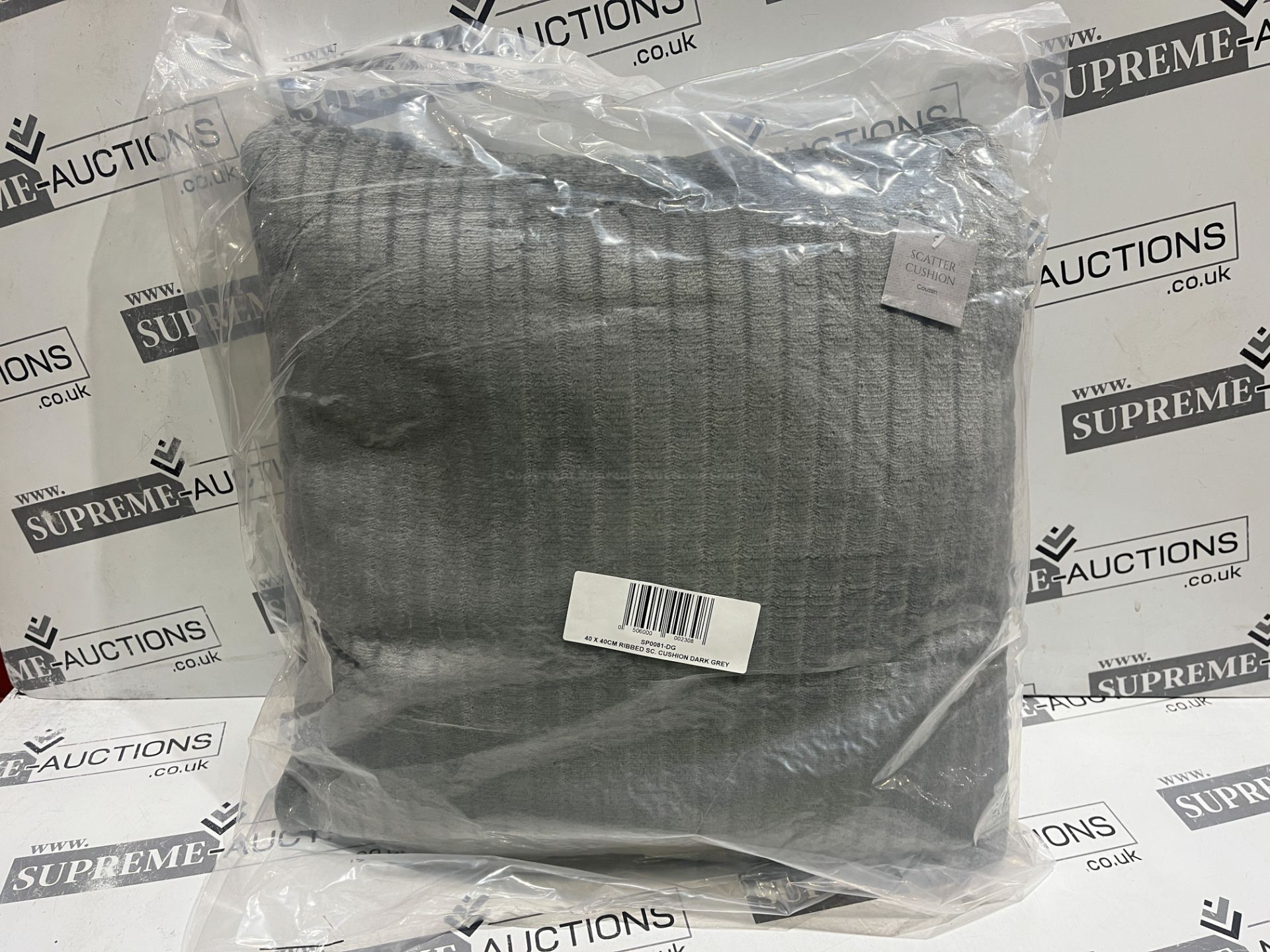 12 X BRAND NEW LUXURY GREY SCATTER CUSHIONS R9-11