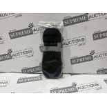 65 X BRAND NEW PACKS OF 3 PAIRS OF BLACK INVISIBLE SOCKS R9-12
