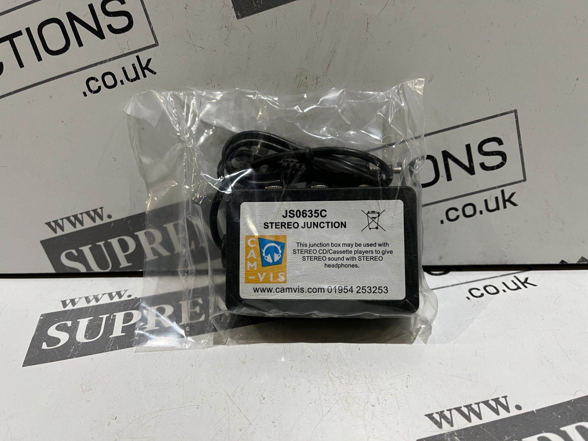 100 X BRAND NEW STEREO JUNCTION BOXES R10-4