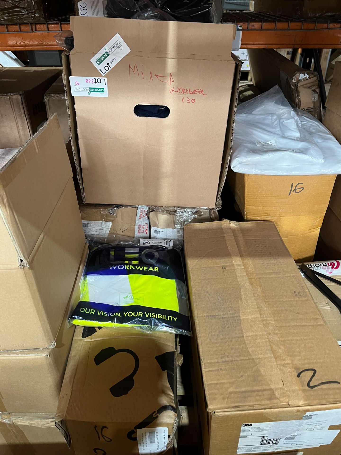 40 PIECE MIXED WORKWEAR LOT INCLUDING HARD HATS, JACKETS, JUMPERS ETC IN 2 BOXES R15-7