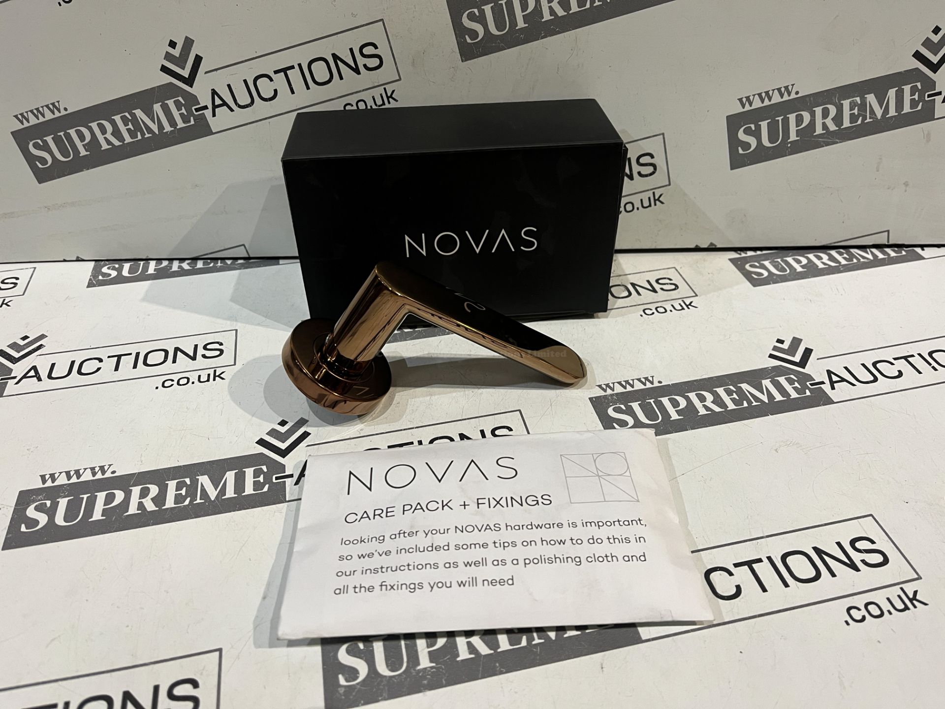 2x BRAND NEW NOVAS SET OF 2 B0210PCU POLISHED COPPER HANDLES. RRP £93 EACH. (R11-2)