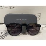 BRAND NEW PAIR OF TOMMY HILFIGER KB7 SUNGLASSES S/R1