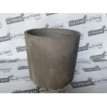 2 X BRAND NEW LARGE LIGHT CONCRETE PLANTERS R18-5