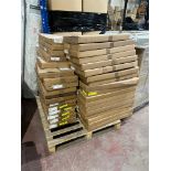 FULL PALLET TO CONATIN A LARGE QUANTITY OF DISPENSER TELESCOPIC STANDS R19