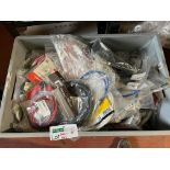 150 X BRAND NEW ASSORTED TECH CABLES (HIGH RETAIL LOT) P6