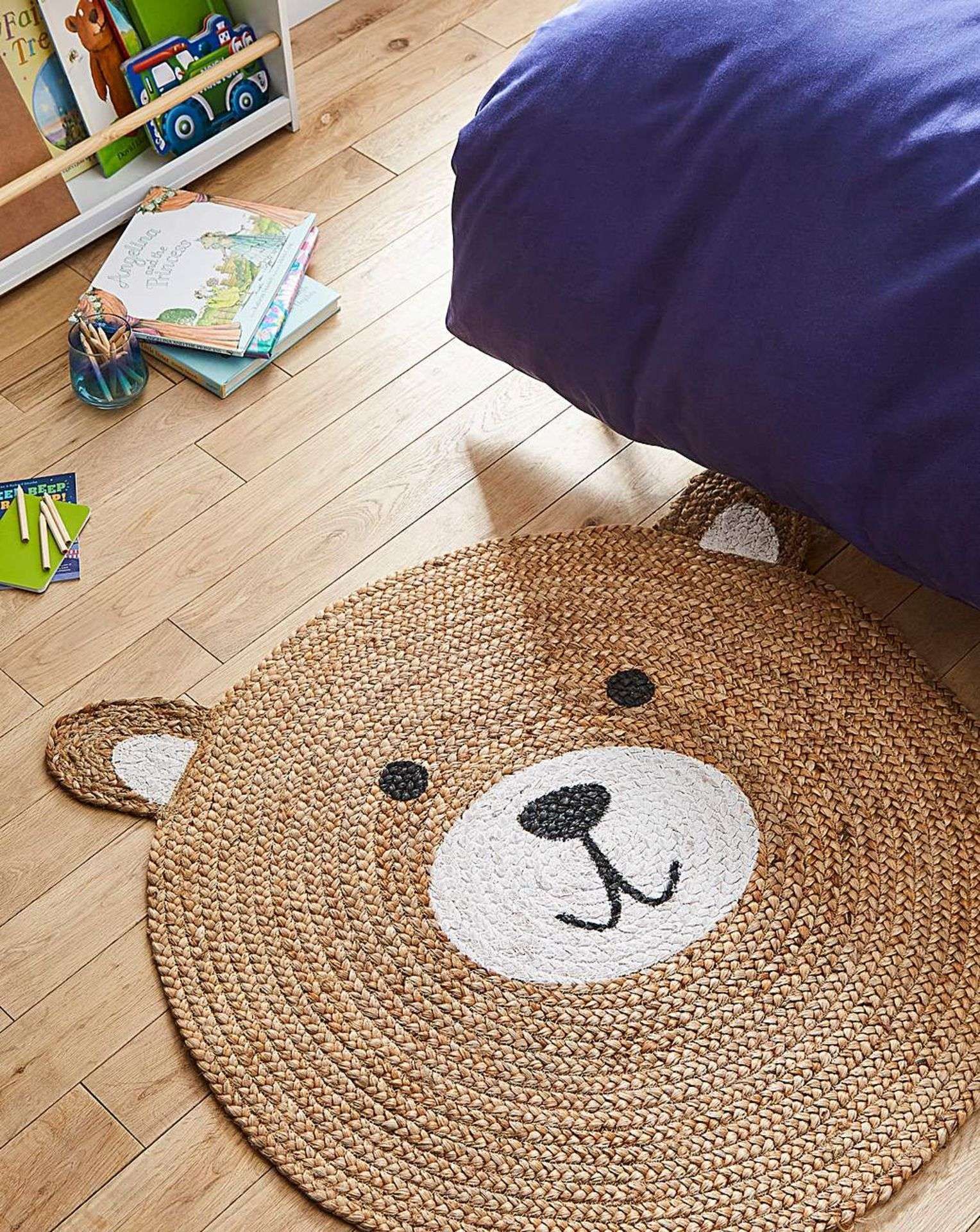 6 X BRAND NEW NATURAL BEAR RUGS R10-1