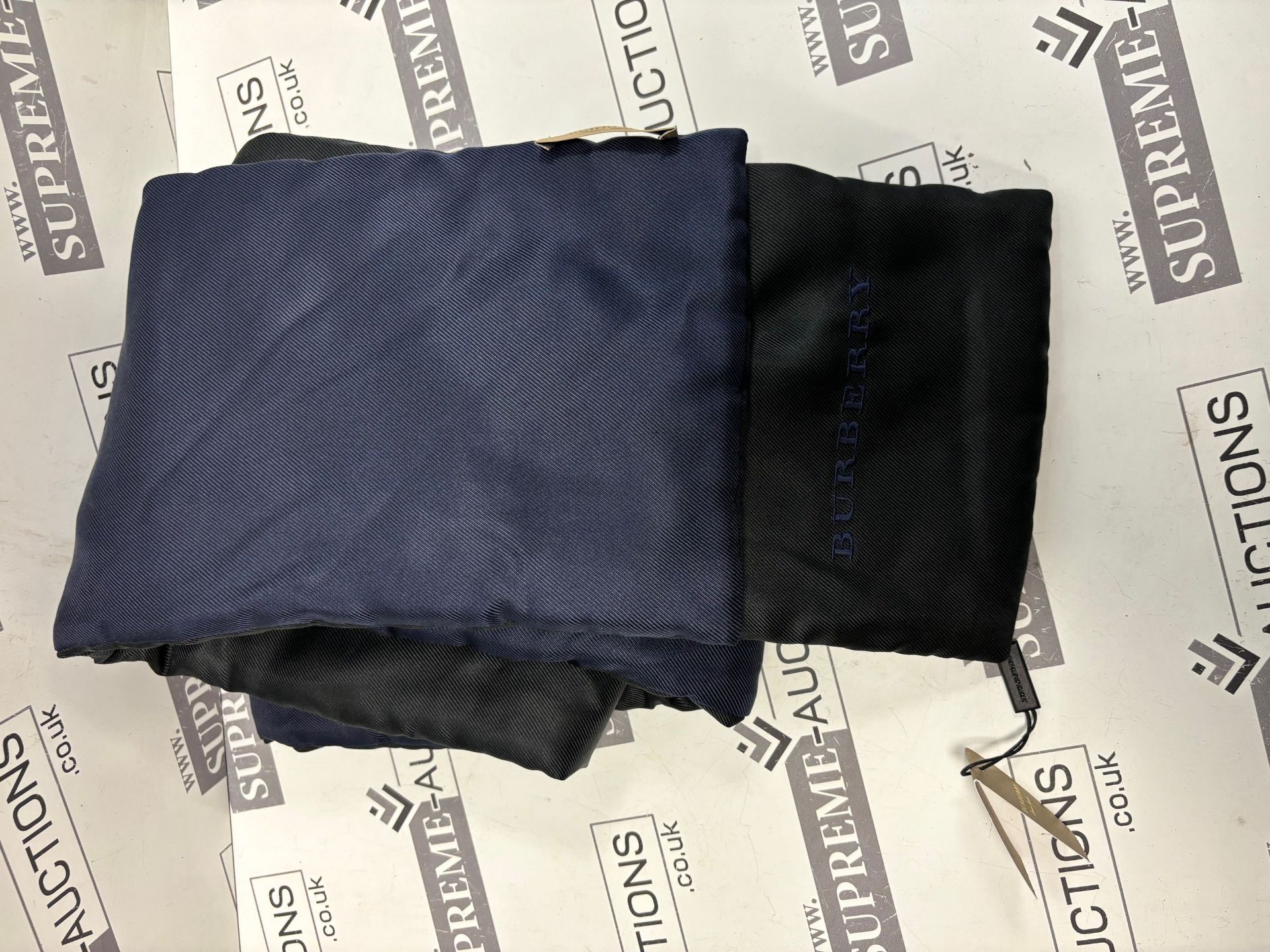 (No Vat) Burberry London Unisex Blue Black Silk Quilted Scarf. With Tags! 170 x20cm 100% silk - Image 5 of 5