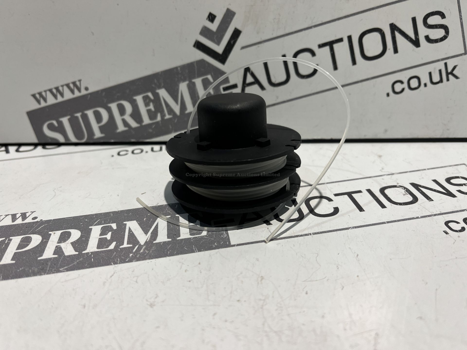 100 X BRAND NEW REPLACEMENT LINE SPOOLS R7-7