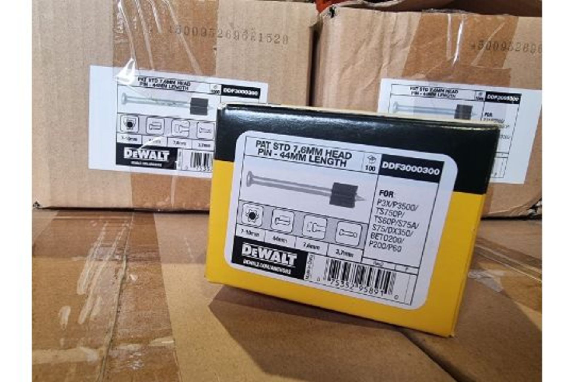 Trade Lot 100 x New Boxes of 100 Dewalt PAT Std 7,6mm Head Pin - 44mm Length DDF3000300Universal PAT