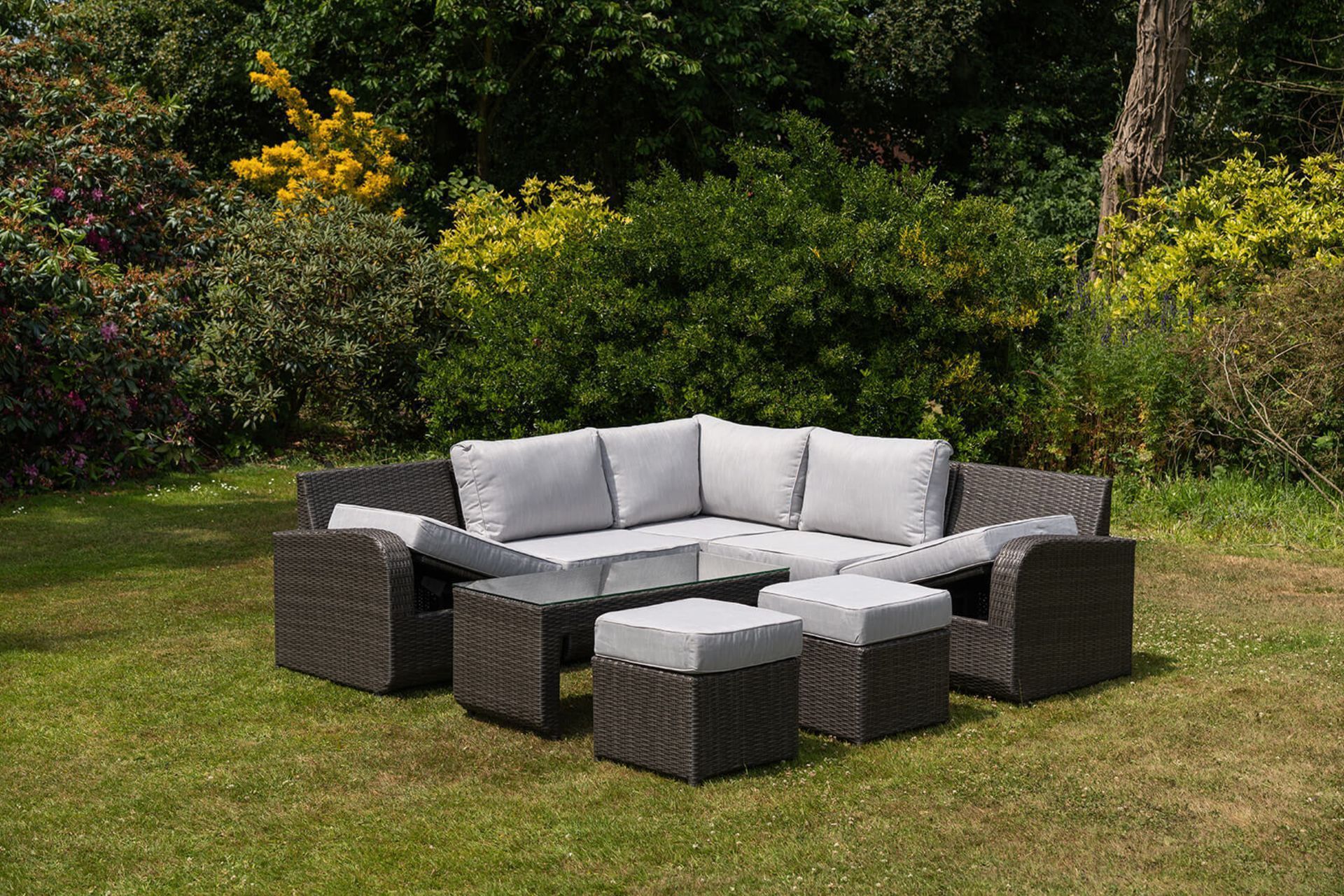 Brand New Moda Furniture 8 Seater Corner Group With Coffee Table in Grey with Grey Cushions. RRP £ - Image 6 of 7