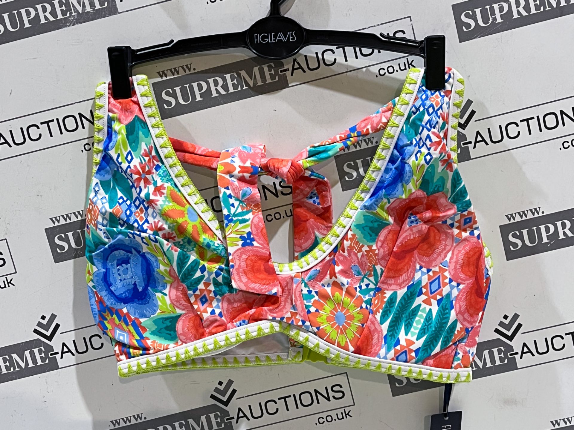 13 X BRAND NEW FIGLEAVES FLORAL SWIM TOPS SIZE 34E LPT