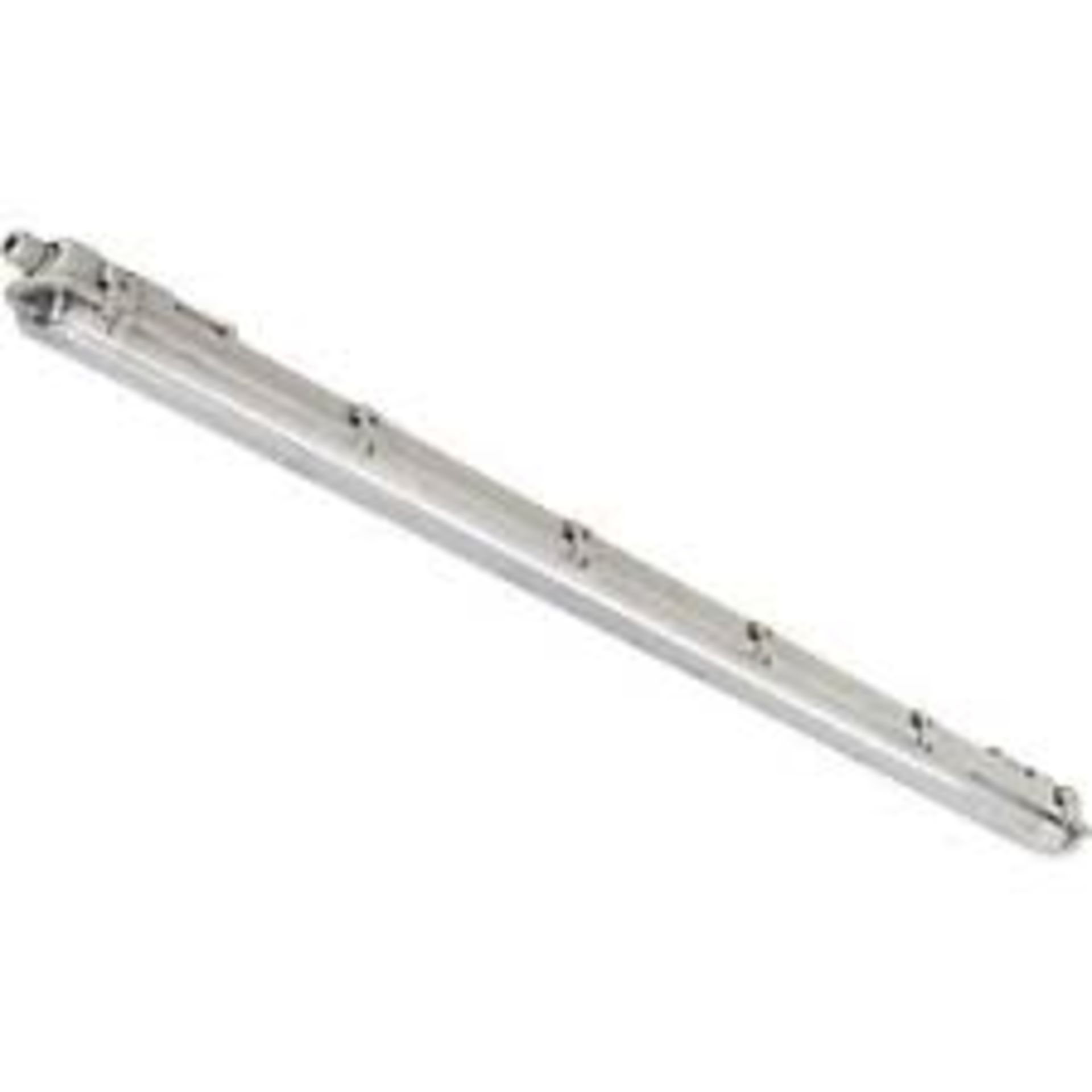 Luceco Eco Climate T8 Single 4ft LED Weatherproof Batten. - P3.