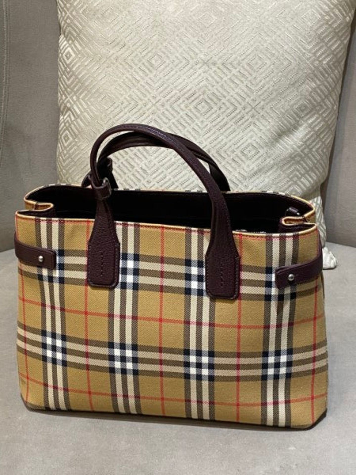 Burberry House Check Banner Tote Bag. 28x20cm. - Image 3 of 8