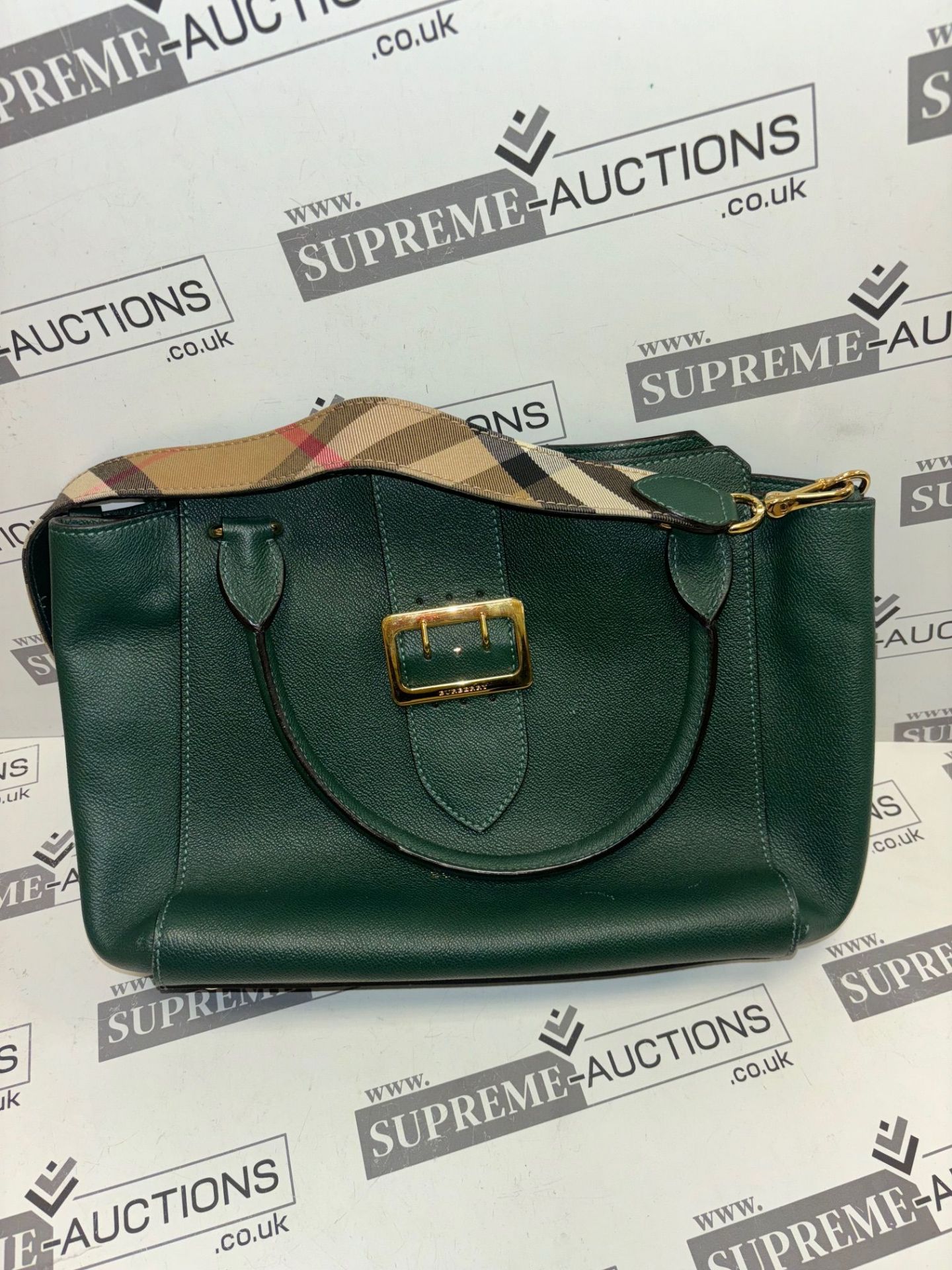 Burberry Green Buckle Tote Leather. 40x25cm. - Image 4 of 11