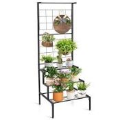 3-Tier Freestanding Plant Stand with Trellis and Hanging Rod. - R14.5