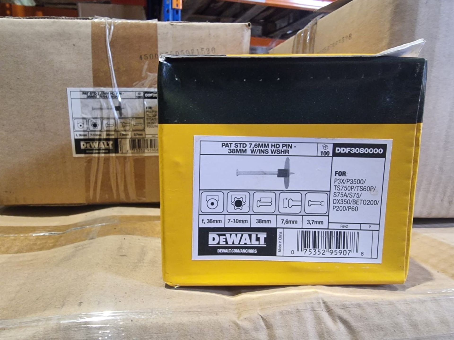 Trade Lot 100 x New Boxes of 100 Dewalt DDF3080000 DRIVE PIN 38MM INSULATION WASHER. RRP £19.54