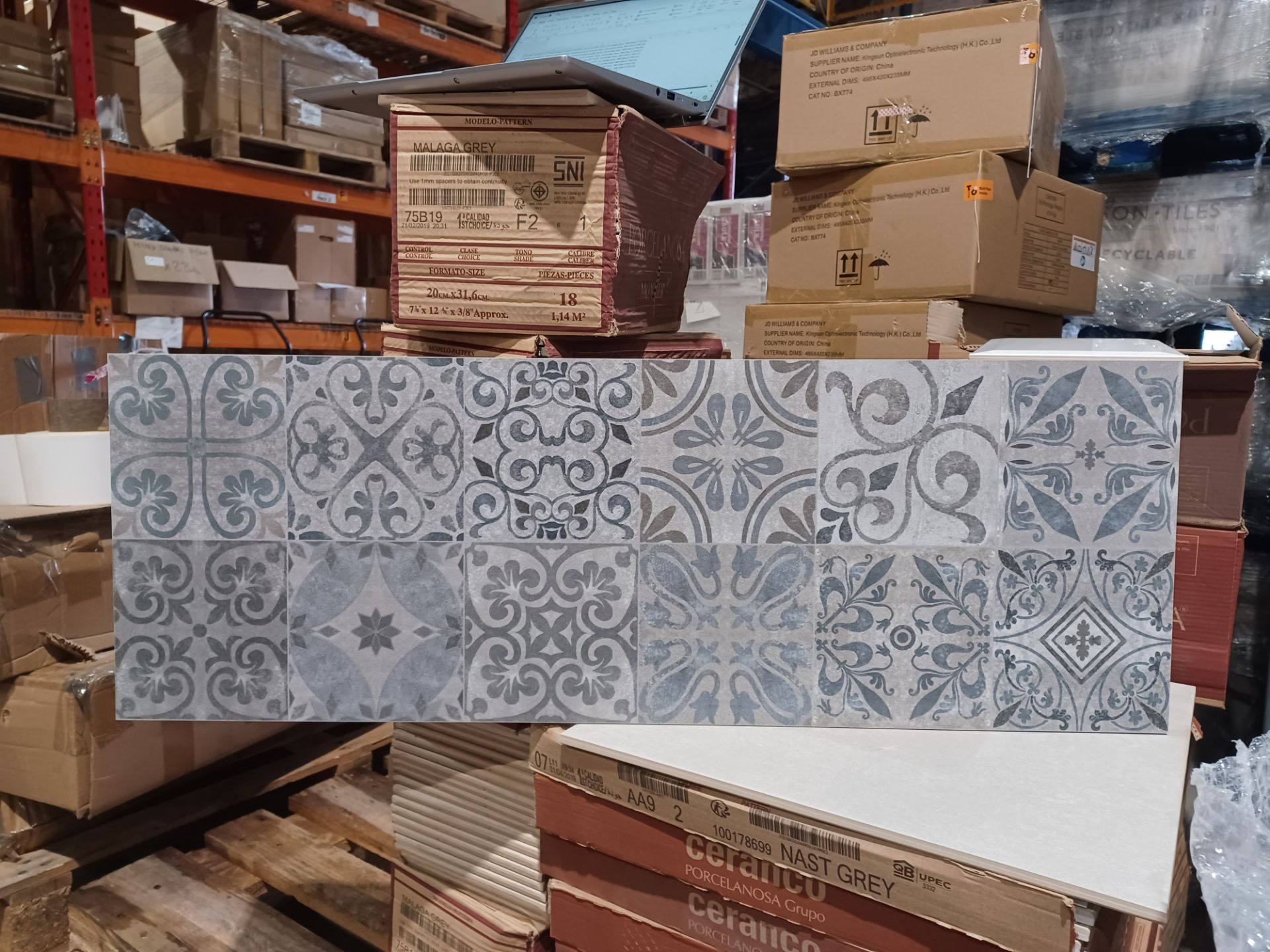 12.54 METRES SQUARED OF PORCELANOSA ANTIQUE BLUE TILES. 310x900mm. RRP £121.10 PER M2